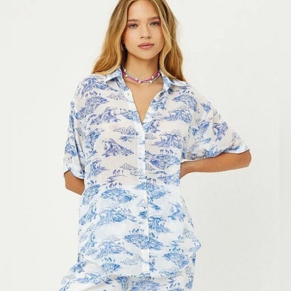 Frankie's Bikinis Fifi Surfer Dude Button Up Shirt